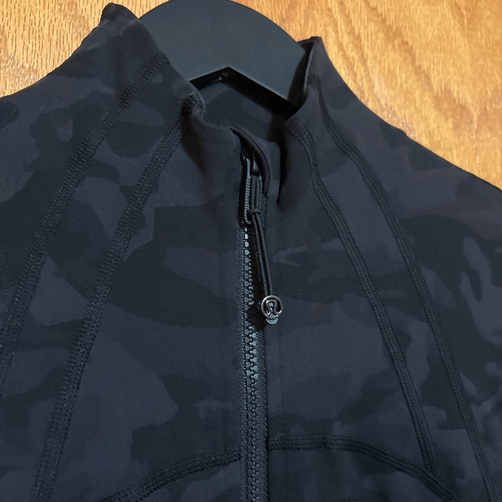 Lululemon Define Jacket - Picture 3 of 3